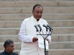 FinMin mulls roping in private sector professionals for top job at public sector banks
