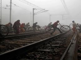 Rail Budget focuses on more efficiency, new funding options but lacks big reforms