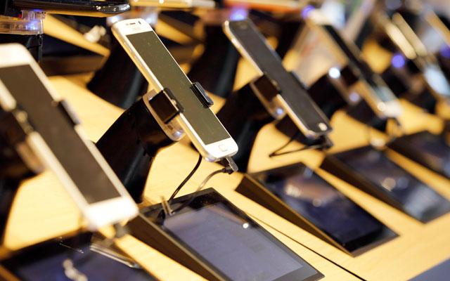 Indian PC market dips as smartphone, tablet sales rise
