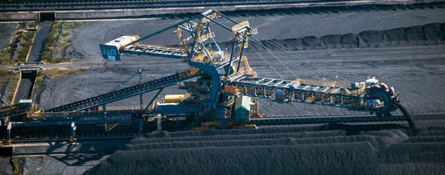 Australia clears Abbot Point port expansion in boost to Adani