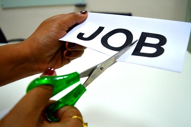 India jobless rate rises to five-year high in 2015-16