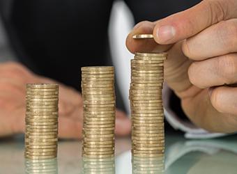 Fairfax hikes stake in IIFL to 35.44%