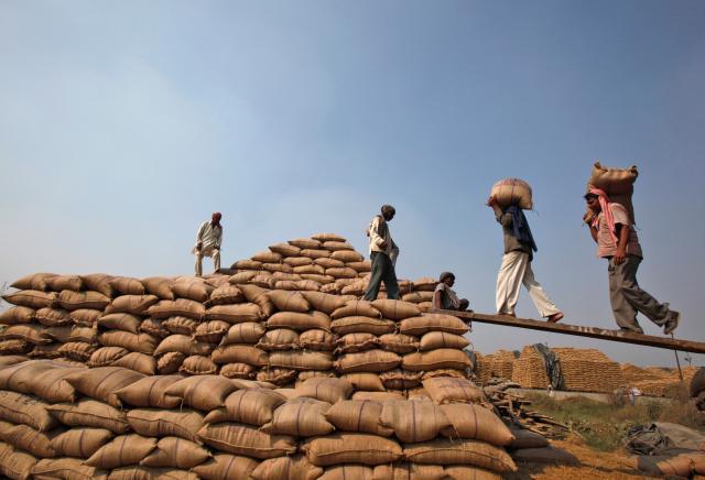 India’s wholesale prices rise 5.25% in January