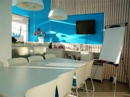 Co-working space The Hive, LetsVenture join forces to set up incubators