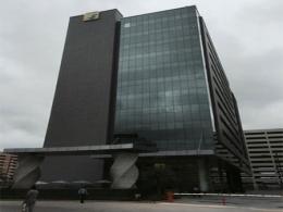 Flipkart looking to raise $1 bn at over $10 bn valuation