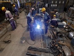 India factory output grows for fourth month in April