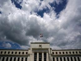 US Fed keeps rates steady; December hike on track