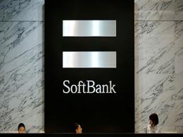 After backing Flipkart, SoftBank may invest in Paytm Mall to counter Amazon