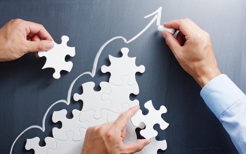 Former Sequoia execs Bharadwaj, Mago to float mid-stage VC fund