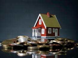 Oaktree invests $194 mn to buy Dewan Housing Finance's loans