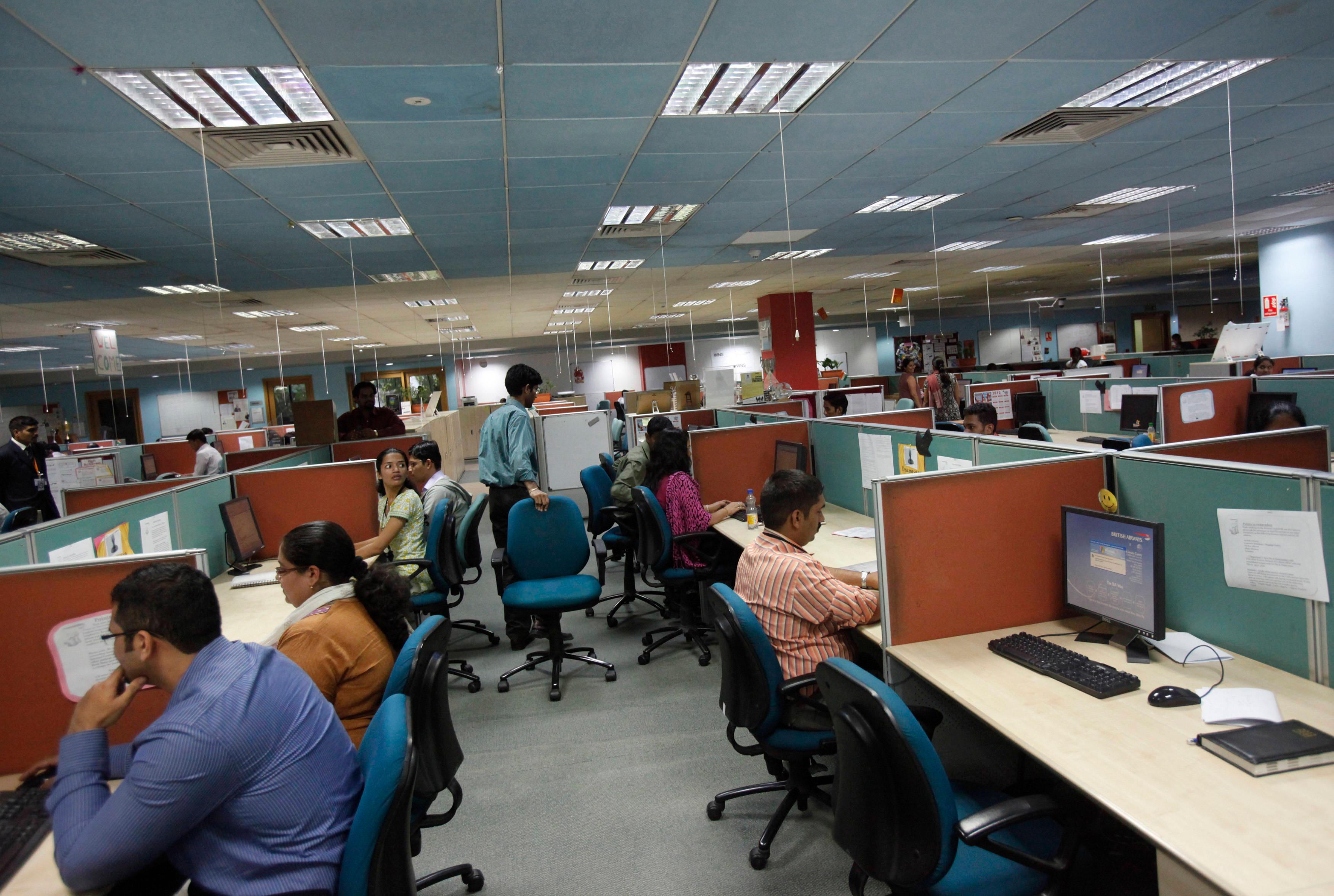 India's services activity accelerates in Feb as firms maintain hiring pace