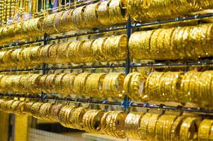 Govt to review import restrictions on gold by end-March