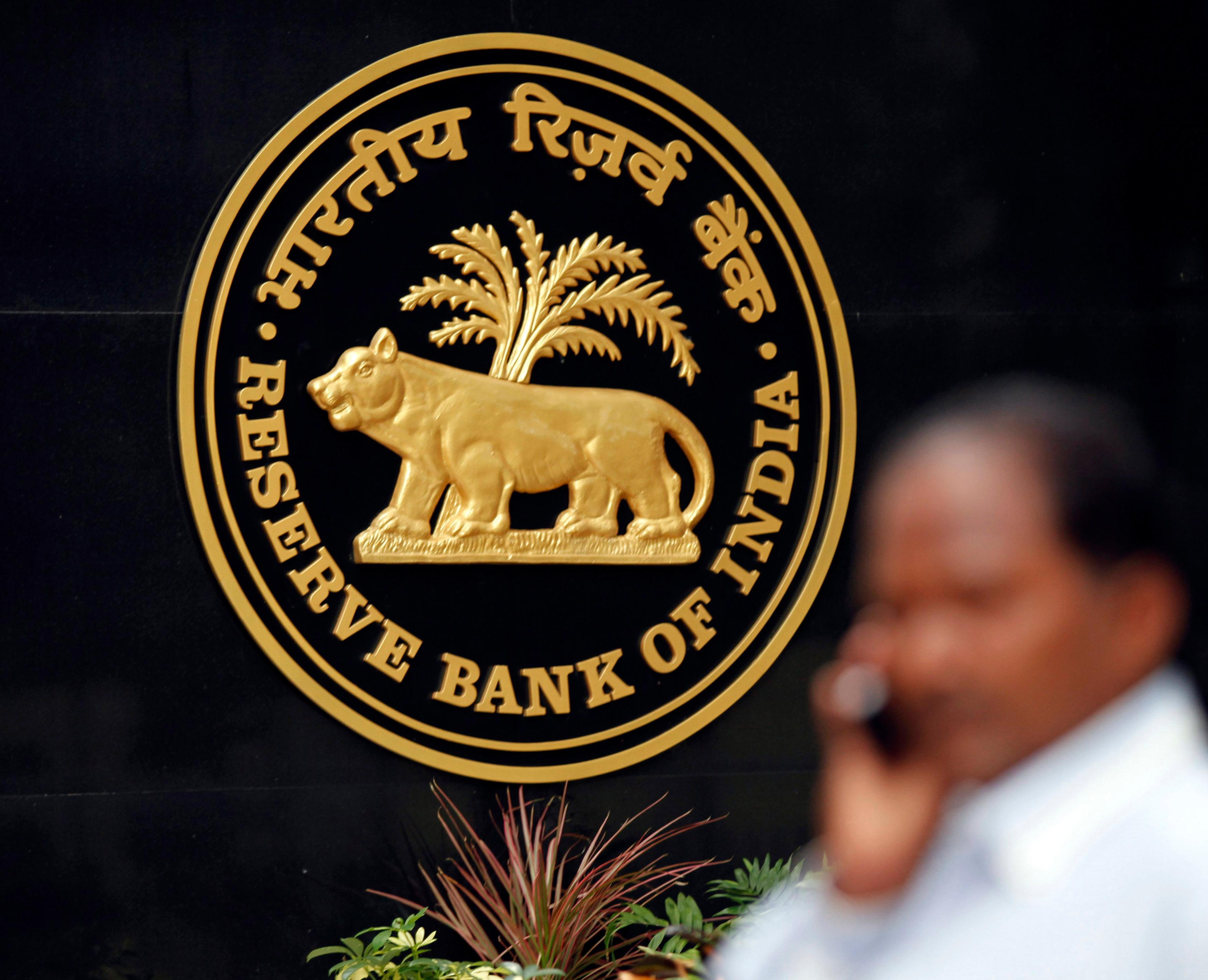 Majority external committee members of RBI favoured a rate cut in April