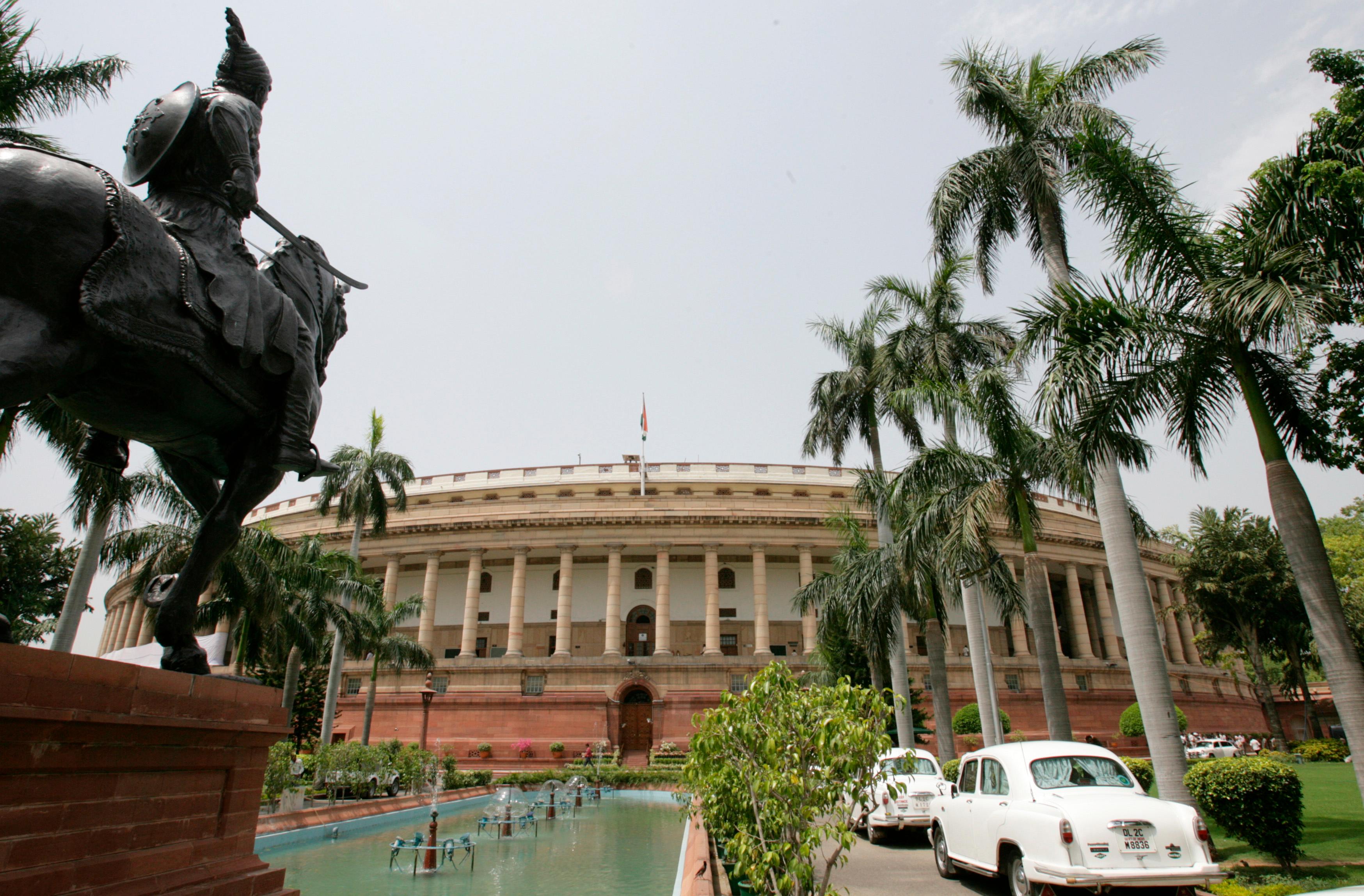Rajya Sabha gives green signal to Companies Amendment Bill 2014