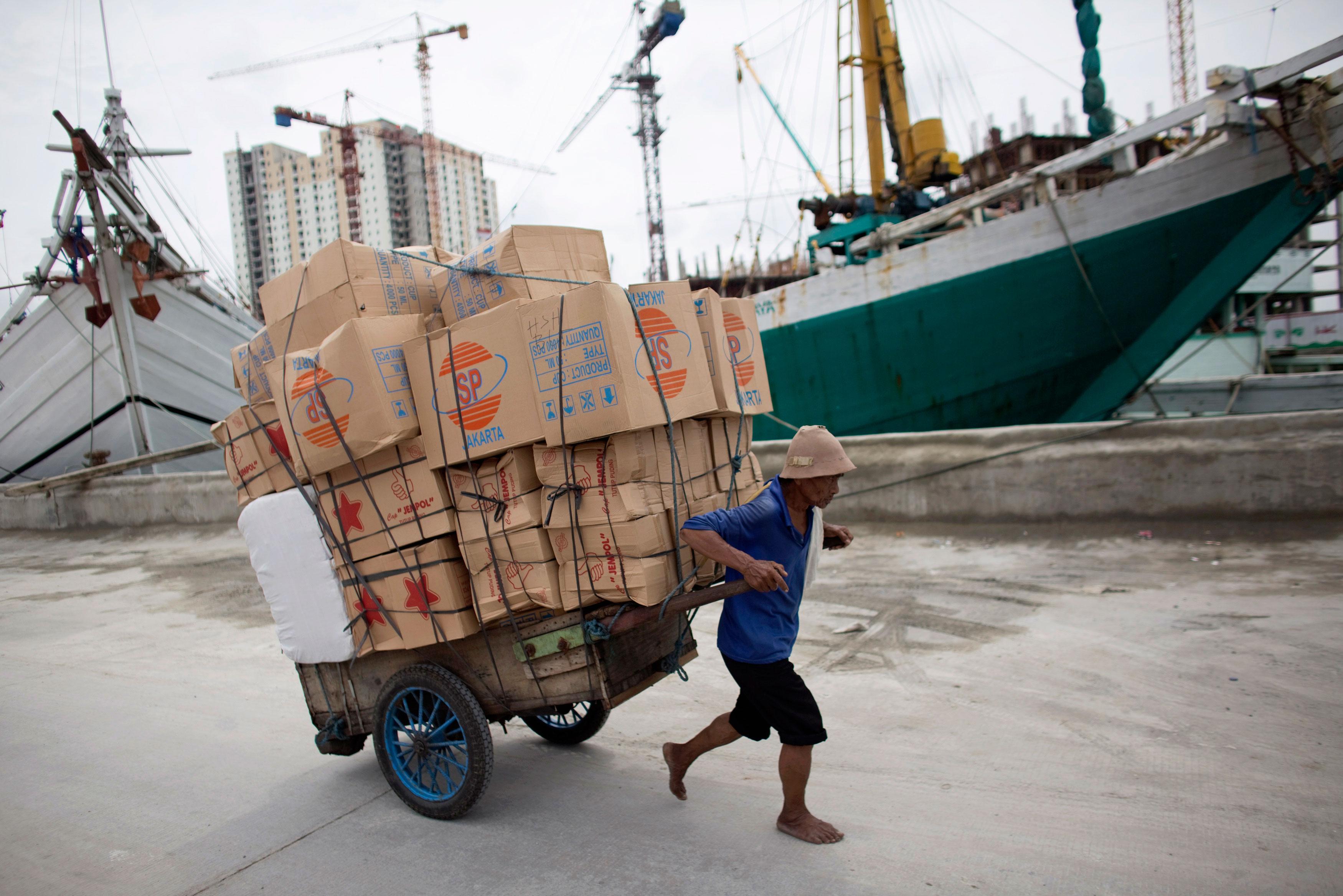 Exports slid for the seventh straight month; down 15.82% in June