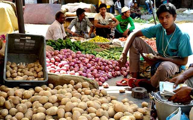 India wholesale prices rise after 17 months in April