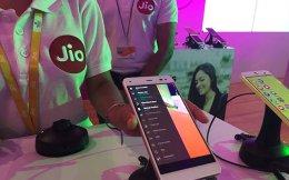 How many users does Reliance Jio need to break-even?