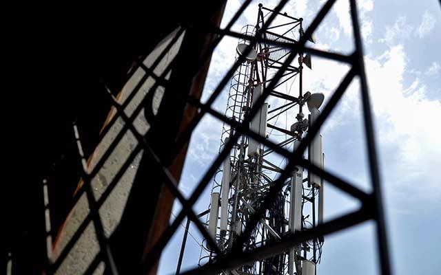 Brookfield inks $1.65 bn deal to buy majority stake in RCOM’s tower assets