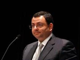 Cyrus Mistry digs in heels, won's quit as chairman of Tata firms