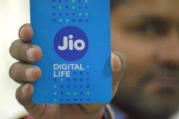 Seven things you want to know about Jio in the times of demonetisation