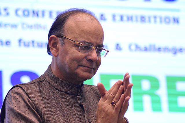Tax benefits in offing to boost cashless economy, says finance minister Jaitley