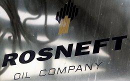 Rosneft's $12.9 bn Essar Oil deal delayed over debt troubles