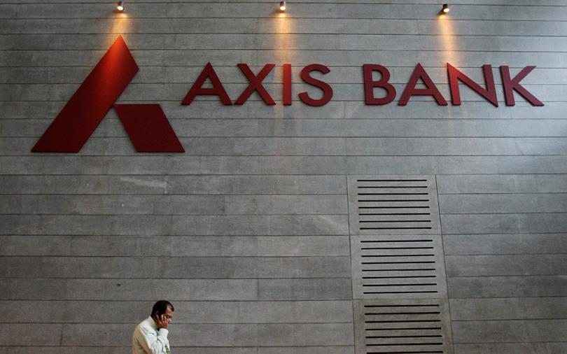 Axis Bank inks deal to own 30% of Max Life Insurance