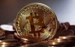 Bitcoin falls further as Chinese exchange announces halt in trading