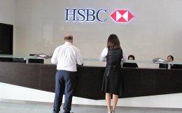 HSBC may cut up to 10,000 jobs to slash costs