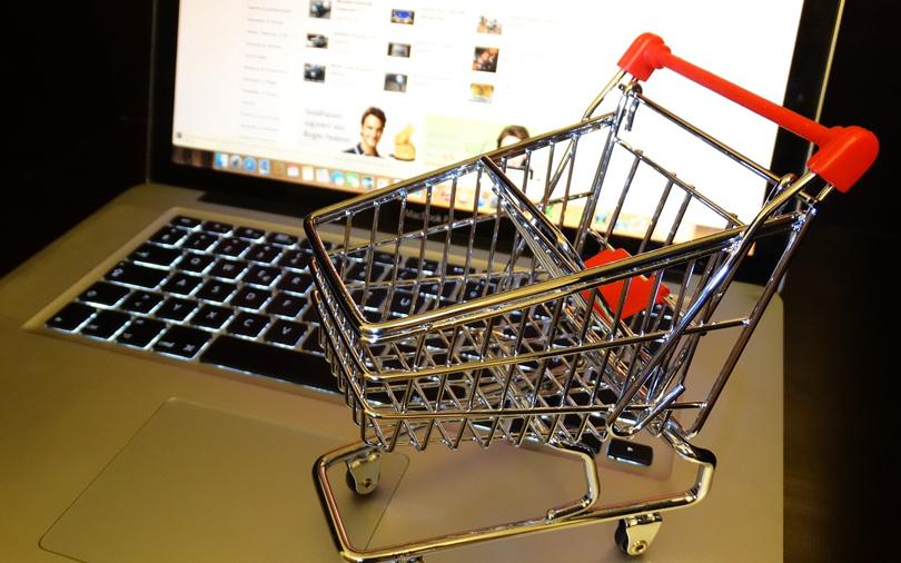 Govt plans e-commerce regulator, tighter controls under new policy