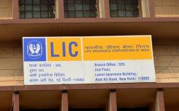 Law firms bid to work on LIC IPO as government sweetens terms