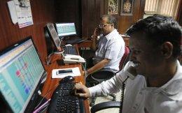 Nifty, Sensex close higher as Bank of England rate cut boosts stimulus hopes