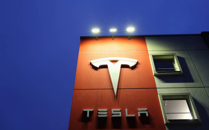Tesla lobbies Modi's office to slash taxes before it enters market