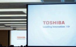 Bain Capital considering bid to take Toshiba private