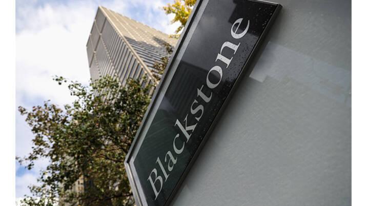 Blackstone blocked investor withdrawals from $71 bn REIT in February