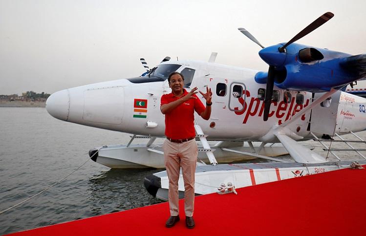 SpiceJet's Ajay Singh submits bid for GoFirst