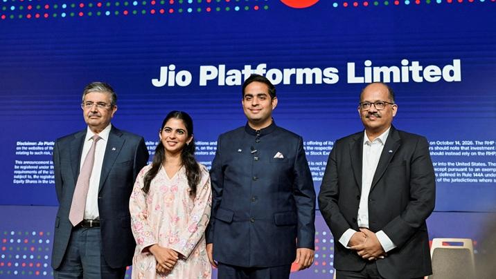 Ambani's $3.2-bn Jio IPO lures investors as bids surge on final day