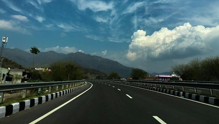 DRA Infracon looks to monetize highway assets, taps PE investors